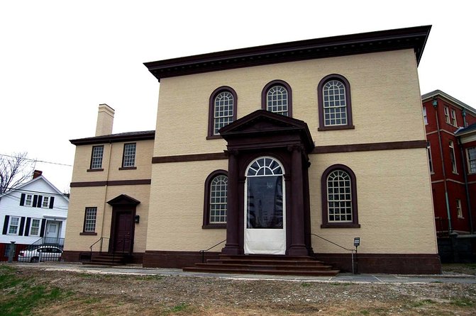 Newport Downtown Historic Audio APP Self Guided Smart Phone Tour - Good To Know
