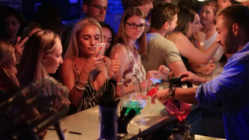 Nice: Riviera Bar Crawl Party, Free Shots & Vip Club Entry - Key Points