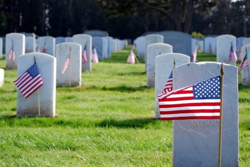 Normandy Landing Beaches: Private Day Tour From Le Havre - Key Points