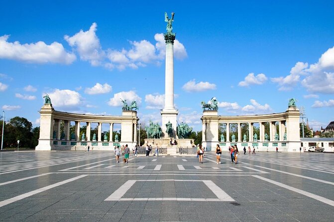 Original Budapest Alternative Street Art & Jewish Tour - Key Points