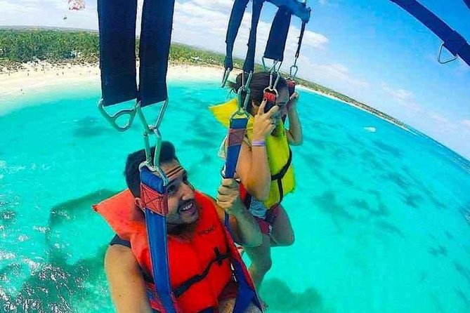 Parasailing In Punta Cana - Included Amenities and Services