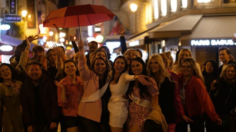 Paris: Latin Quarter Guided Pub Crawl to Bars and Clubs - Key Points
