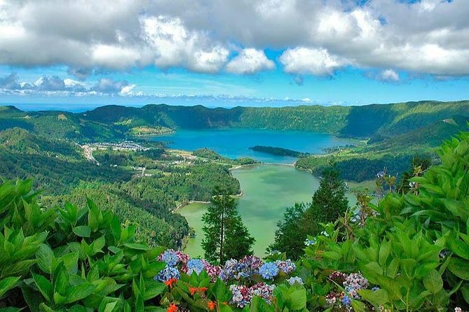 Ponta Delgada: SHORE EXCURSION to Sete Cidades Green & Blue Lakes - Good To Know