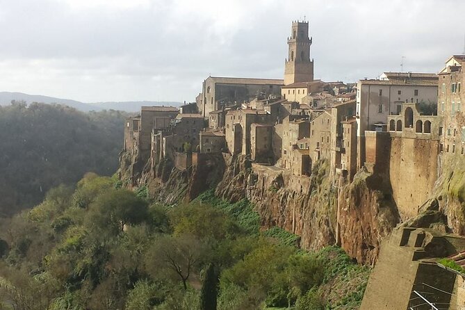Private Day Tour to the Tufo Villages From Orvieto - Key Points