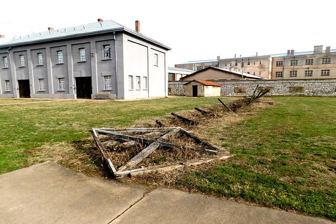 Private Day Trip From Belgrade: Nis Sightseeing Tour & Devils Town - Overview of the Private Tour