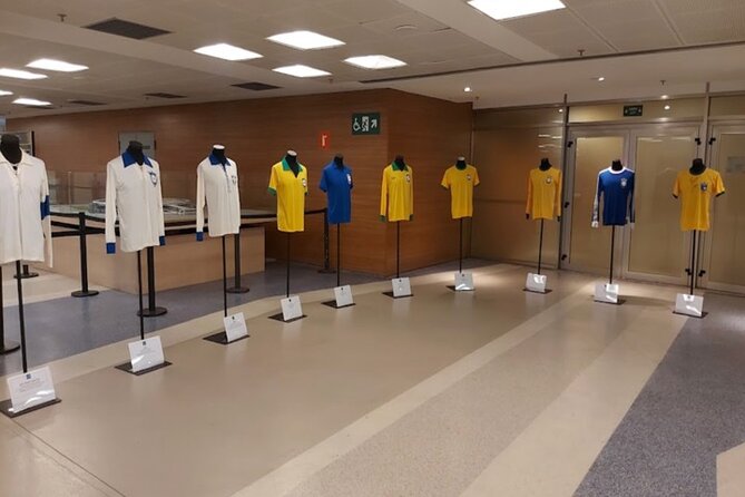 Private Football Tour of Maracanã and São Januário Stadiums With Hotel Pick-Up - Good To Know