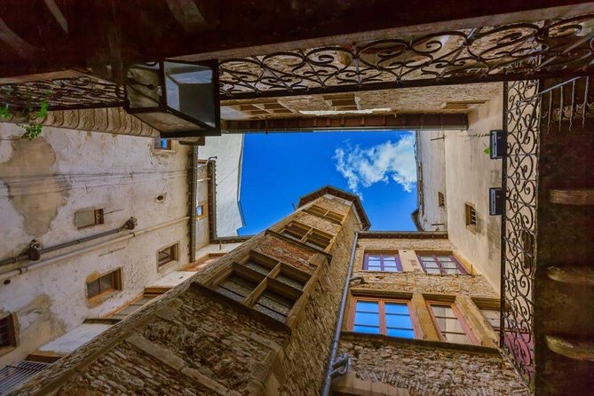 Private Gourmet Tour of Lyons Historic Center - Key Points