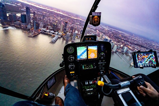 Private Romantic NYC Helicopter and Champagne Tour - Overview of the Tour