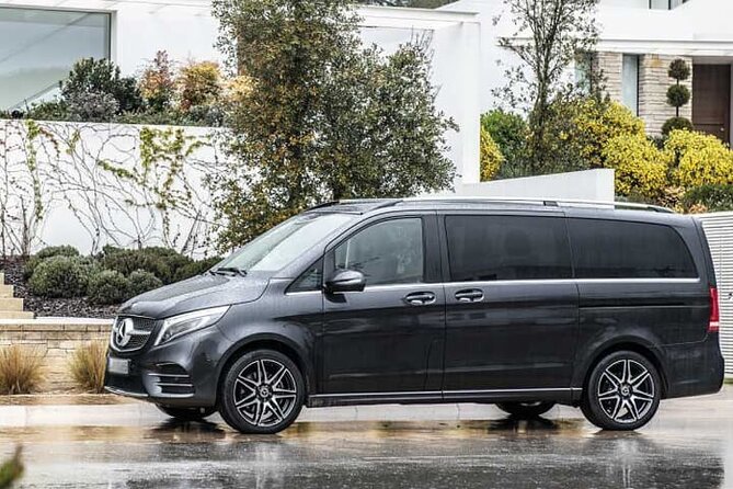Private Sedan Transfer: Barbados BGI Airport to Barbados Island