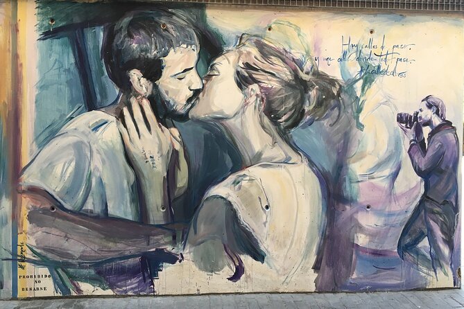 Private Street Art Tour in Valencia - Explore Valencias Vibrant Street Art
