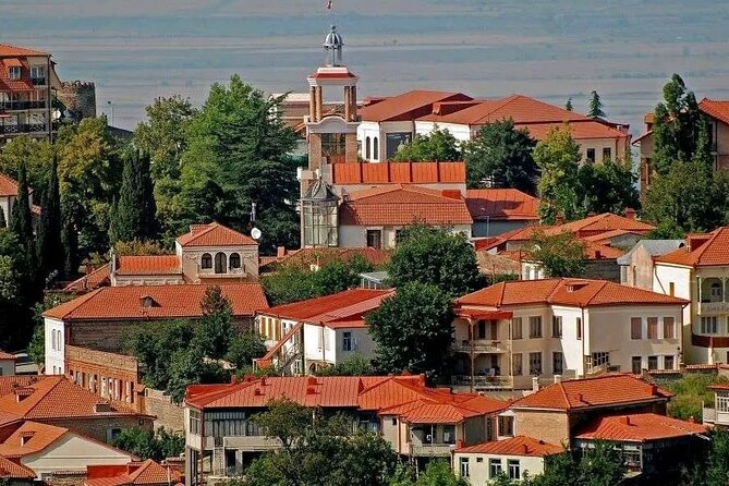 Private Tour at Kakheti Bodbe Monastery and Sighnaghi Love City - Key Points
