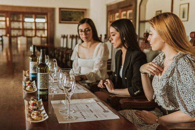 Private Tour Freixenet Winery & Peña De Bernal - Key Points