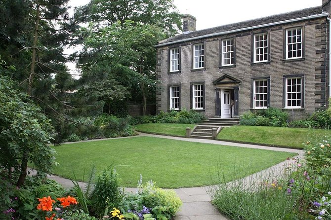 Private Tour - Haworth, Bolton Abbey and Yorkshire Dales Day Trip From Harrogate - Key Points