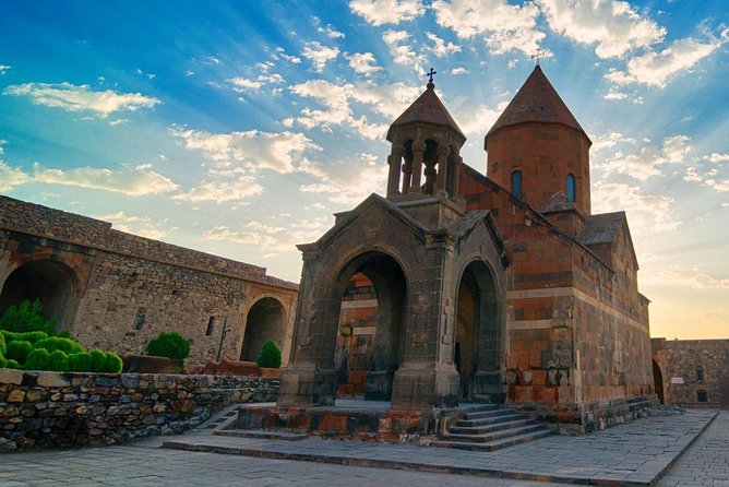 Private Tour to Khor Virap, Holy Echmiadzin, Zvartnots Cathedral - Good To Know