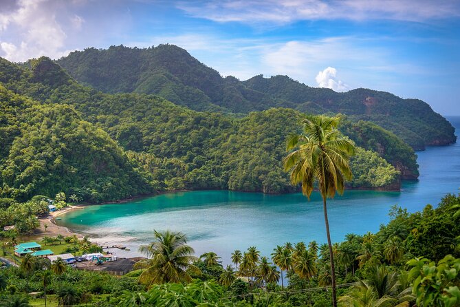 Private Tour Young Island Saint Vincent and the Grenadines - About Young Island