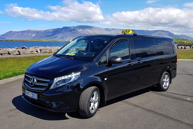Private Transfer From Keflavík Airport Review - Key Points