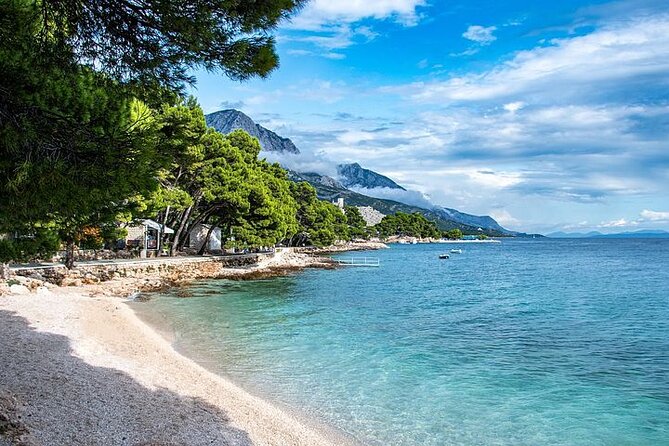 Private Transfer From Makarska to Dubrovnik With 2h Sightseeing, Local Driver - Key Points
