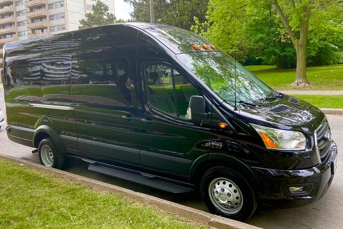 Private Transfer From Toronto Pearson Airport to Toronto - Good To Know