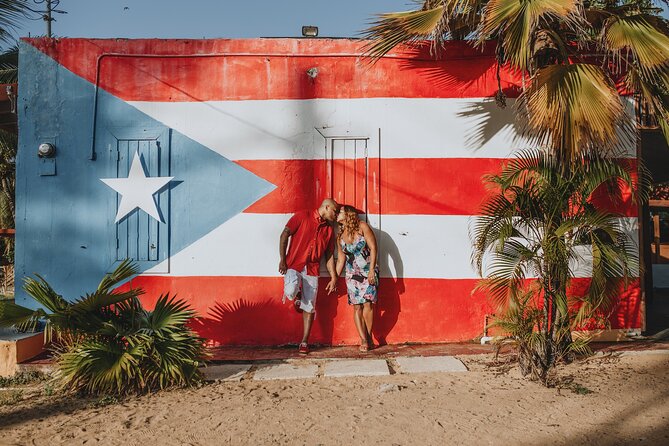 Private Vacation Photo Session With Local Photographer in San Juan - Service Overview