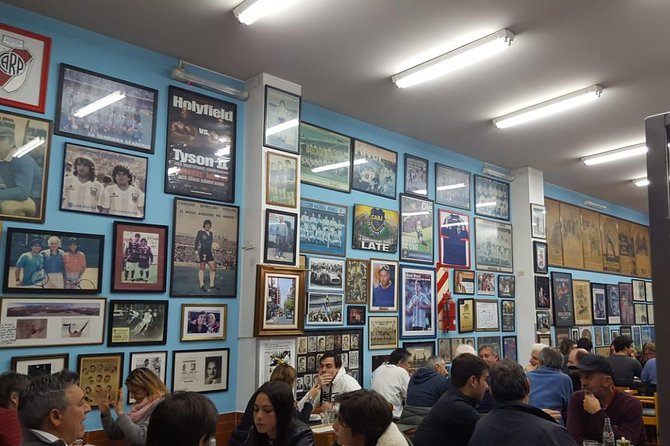 Private Walking Tour & Argentinian Pizzas Tasting - Tour Overview