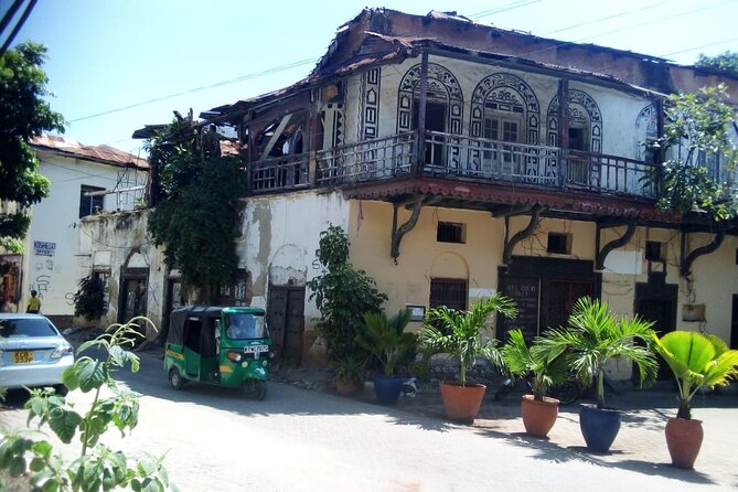 Private Walking Tour in Old Town - Key Points