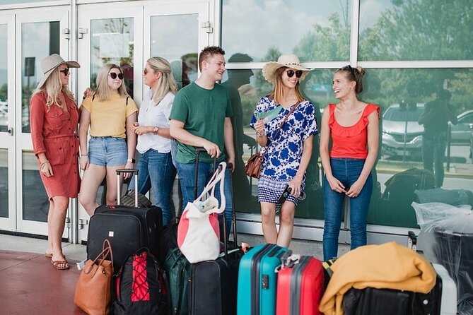 Return Transfer From Navegantes Airport to Bal. Crumbled - Pickup Details at Navegantes Airport