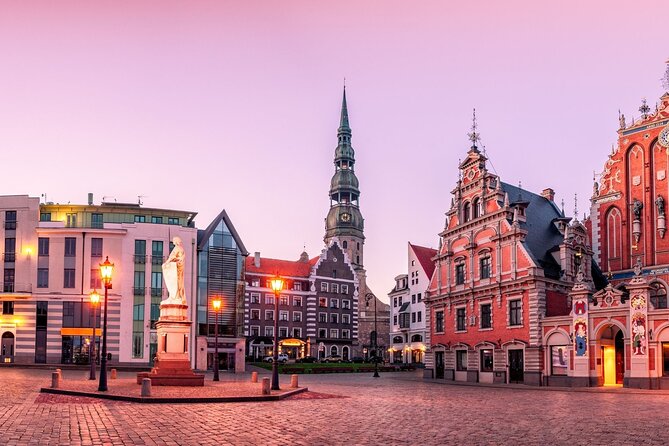 Riga Scavenger Hunt and Highlights Self-Guided Tour - Key Points