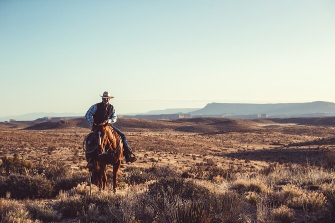 Round-Up Ride: Horseback Ride JUST 5 MILES From Grand Canyon West - Good To Know