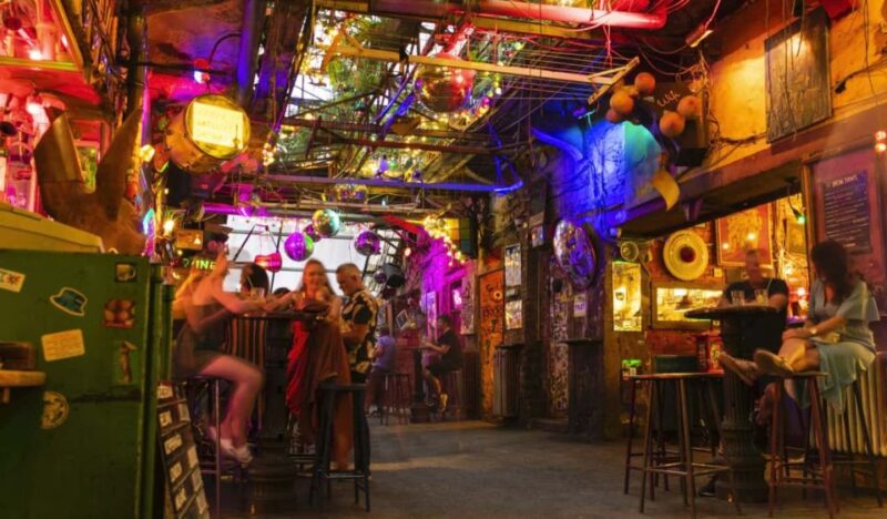 Ruin Bars Tour (Culture, History, and Drinks) - Good To Know