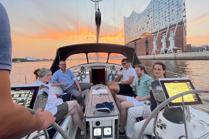 Sailingyacht-Event Cruise in the City - Unique Harbor Tour! - Overview of the Harbor Tour