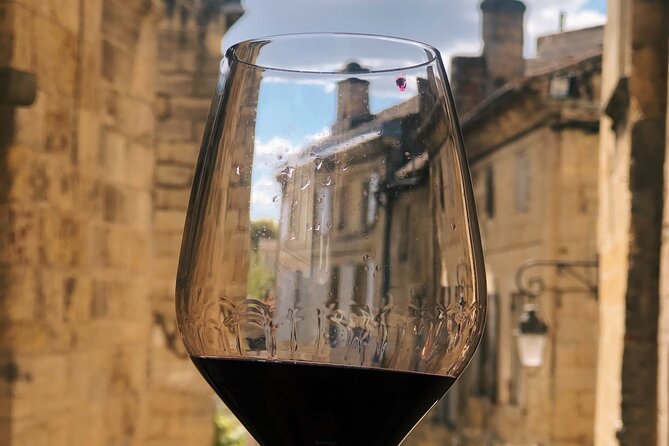 Saint-Emilion and Vineyard Walk With Wine Tasting - Key Points