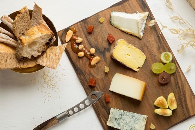 Santiago De Compostela: Cheese and Wine Tasting Experience - Overview and Experience Details