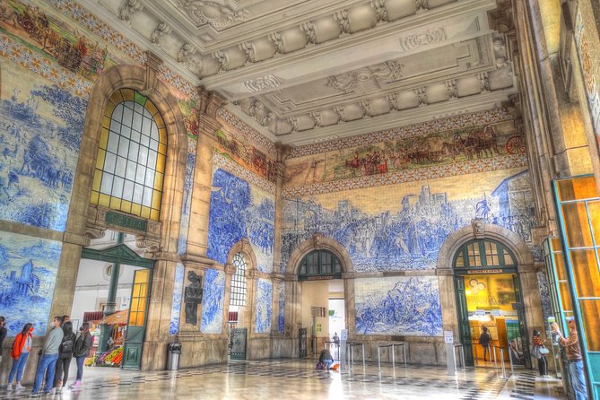 Santiago De Compostela to Porto & Douro Valley 2-Day Private Tour