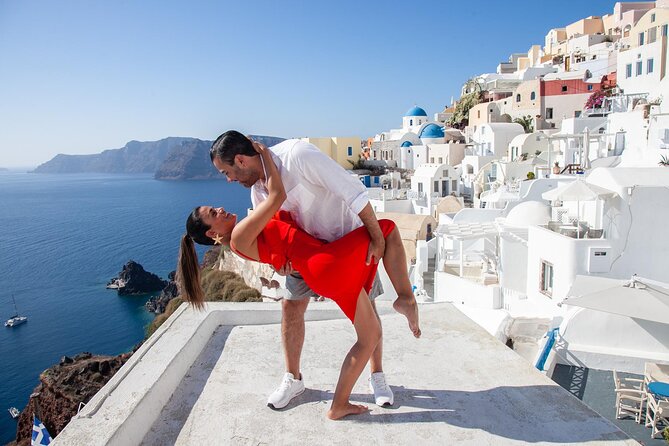 Santorini Private One Hour Photoshoot - Key Points