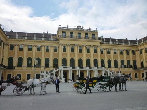 Schönbrunn Palace Vienna Ticket With 2-Course Lunch - Good To Know