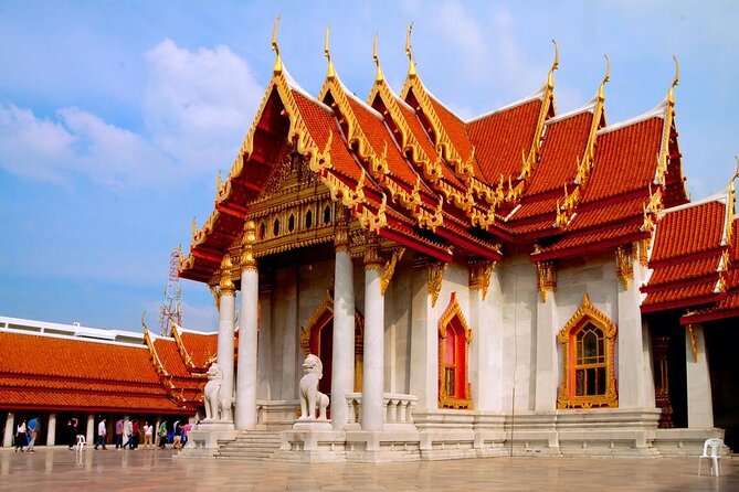 Selfie City & Temple Join-in Tour: Marble Temple and FlowerMarket - Good To Know