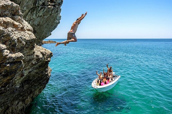 Sesimbra Private Full-Day Boat Tour to Arrabida  – Setubal District