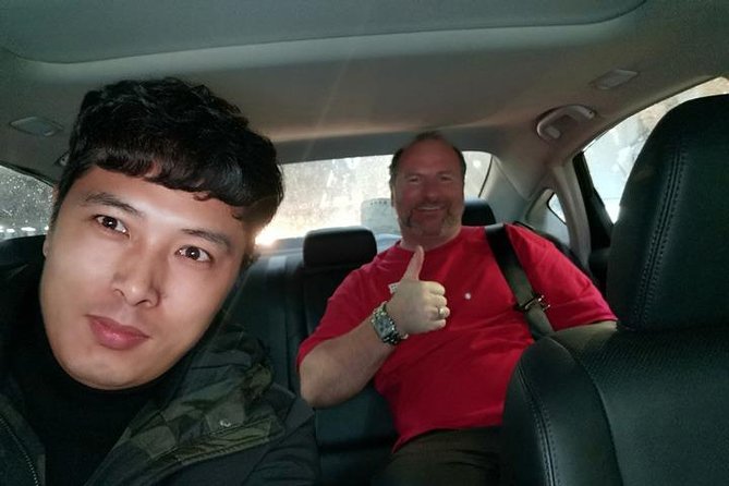 Shanghai Hongqiao Airport to Shanghai Hotel:Private Transfer With Meet Service
