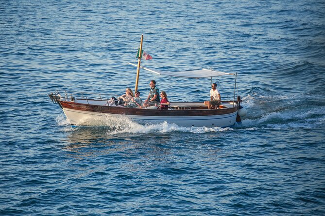 Sorrento Coast Cruise in Typical Gozzo With Limoncello Tasting - Good To Know