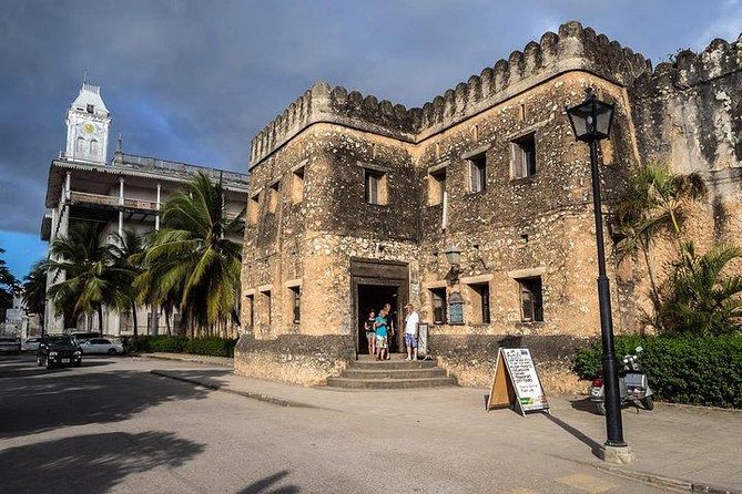 Stone Town and Spice Farm Private Tour - Good To Know