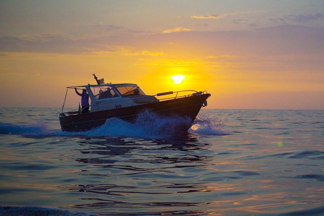 SUNSET BOAT TOUR - From Sorrento - Good To Know