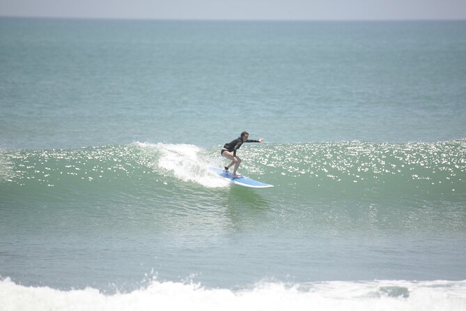 Surfing Activity With Beginner and Intermediate Lesson - Overview of the Activity