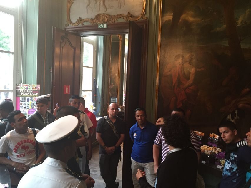 Antwerp: Guided Walking Tour