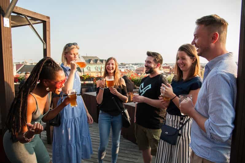 Prague: Local Pub Walking Tour With 5 Beers