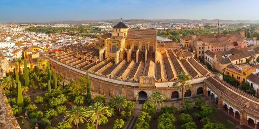 Cordoba in 1 Day: Walking Tour - Audioguide in 7 Languages