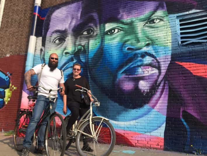 Amsterdam: Mikes Urban Bike Tour, Graffiti & Magnet Fishing