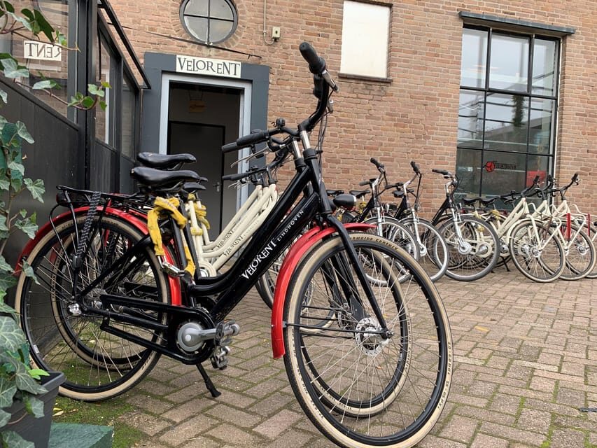 Eindhoven: Guided Bike Tour Highlights of Eindhoven