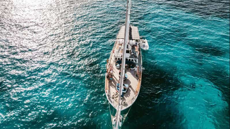 Sliema: Three Bay Cruise With Lunch & Optional Transfers