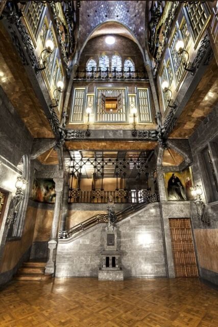 Barcelona: Hidden History of Raval