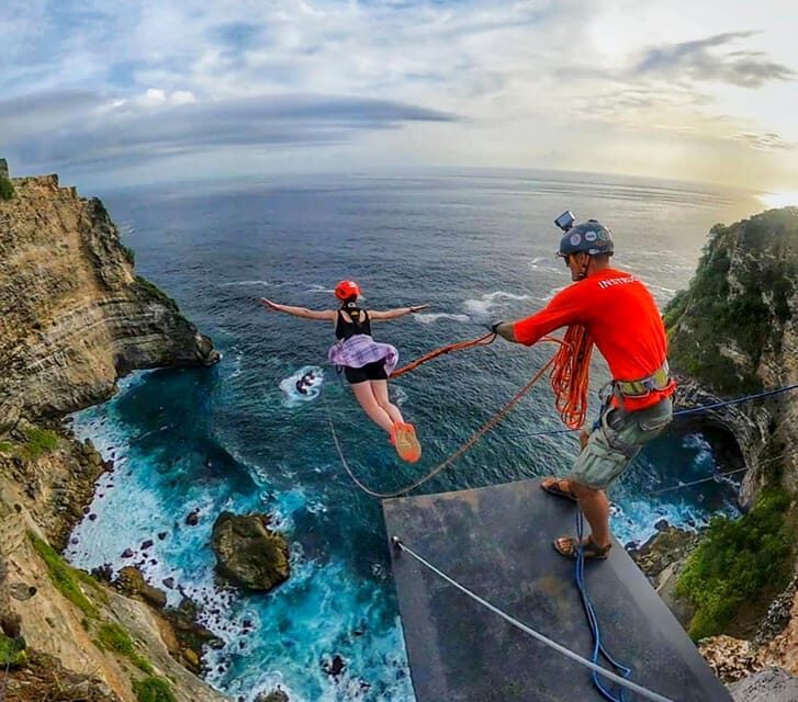 Nusa Penida: Bungee Jumping and Snorkeling Adventure